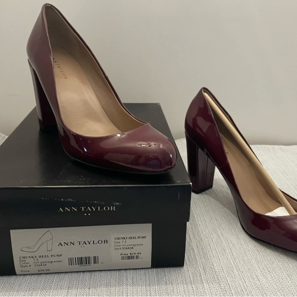 Ann Taylor Women’s Chunky Heel Pump Shiny Patent Rich Pomegranate 7.5M